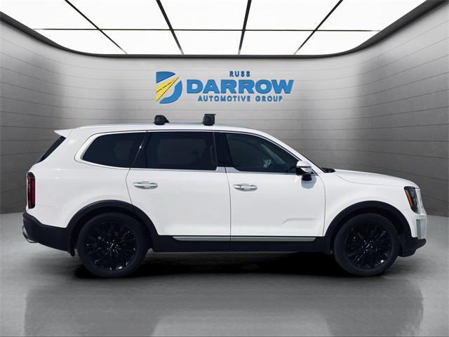 Photo of 2022 Glacial White Pearl Kia Telluride