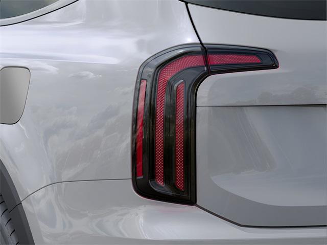 Photo of 2025 Wolf Gray Kia Telluride