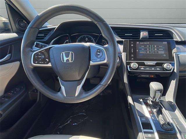 Photo of 2018 Crystal Black Pearl Honda Civic