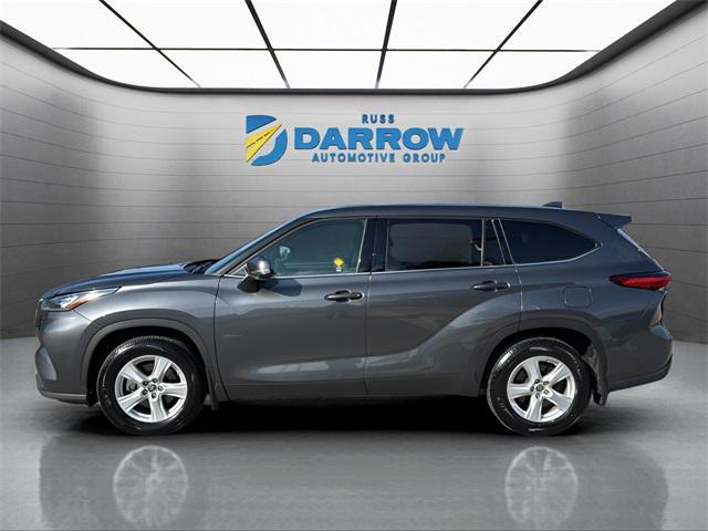 Photo of 2020 Moon Dust Toyota Highlander