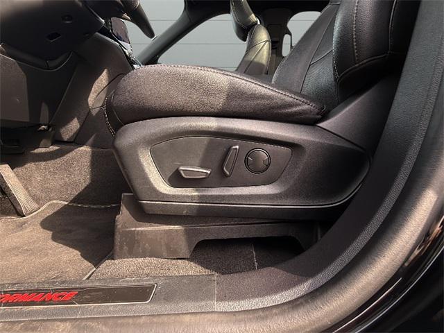 Photo of 2022 Agate Black Metallic Ford Explorer