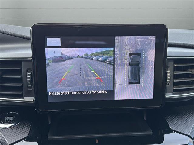 Photo of 2022 Agate Black Metallic Ford Explorer