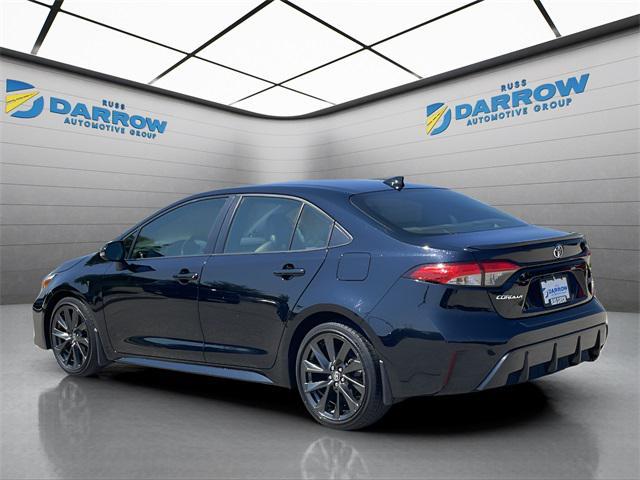 Photo of 2023 Black Toyota Corolla