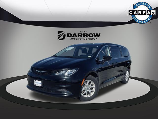 2023 Chrysler Voyager