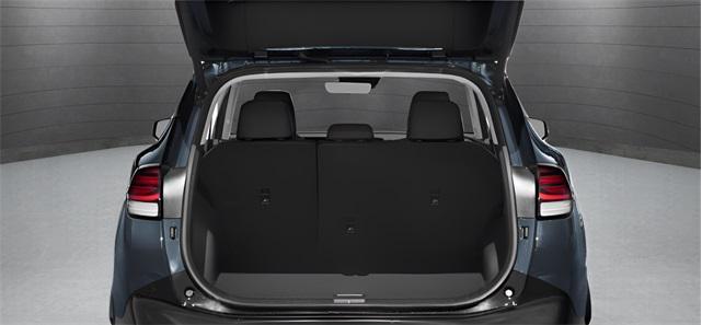 Photo of 2023 Glacial White Pearl Kia Sportage