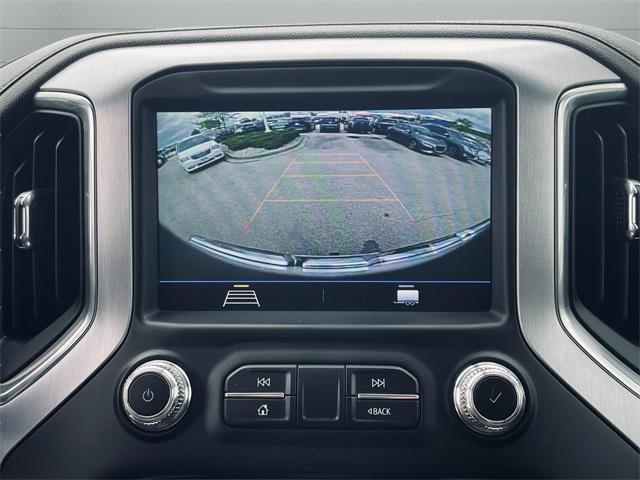 Photo of 2022 Summit White GMC Sierra 1500