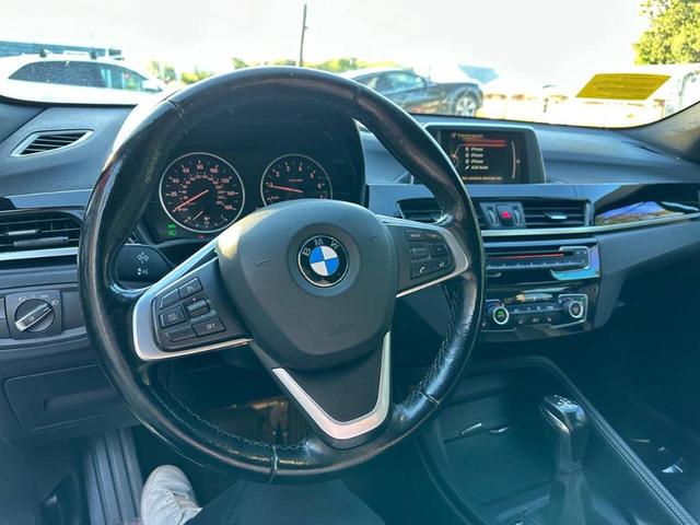 Photo of 2017 White BMW X1