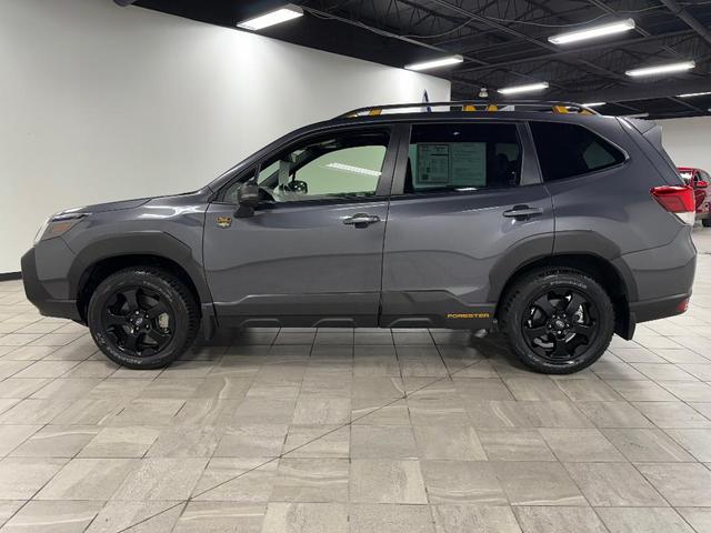 Photo of 2023 Magnetite Gray Metallic Subaru Forester