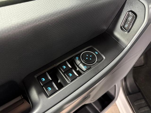 Photo of 2023 Oxford White Ford F-150