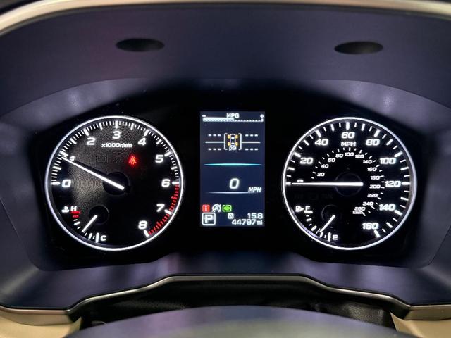 Photo of 2021 Crystal Black Silica Subaru Outback