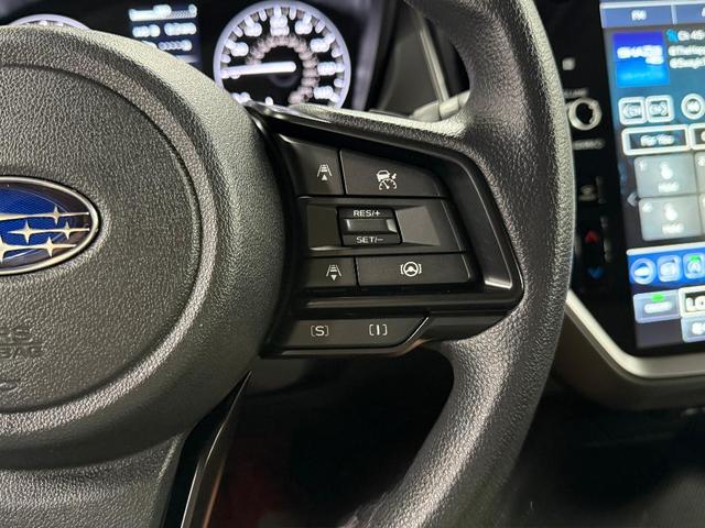 Photo of 2025 White Pearl Subaru Crosstrek