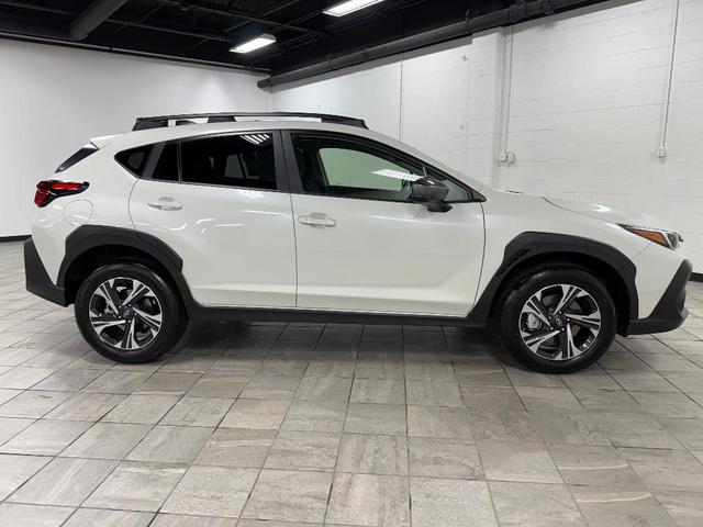 Photo of 2025 White Pearl Subaru Crosstrek