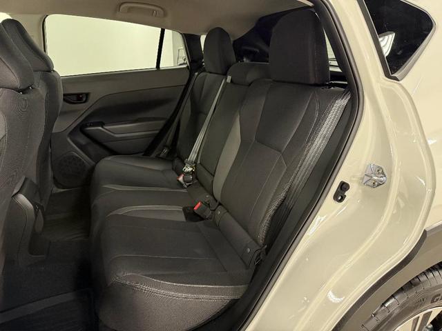 Photo of 2025 White Pearl Subaru Crosstrek