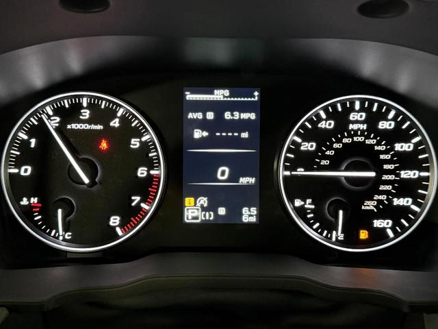 Photo of 2025 White Pearl Subaru Crosstrek