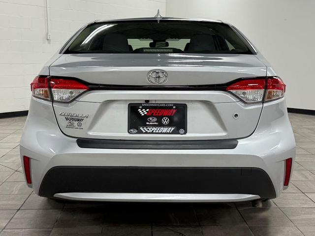Photo of 2020 Classic Silver Toyota Corolla