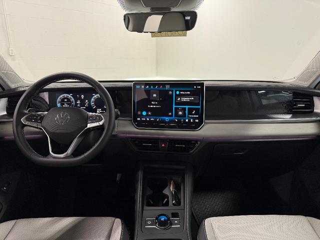 Photo of 2025 Pure White Volkswagen Tiguan