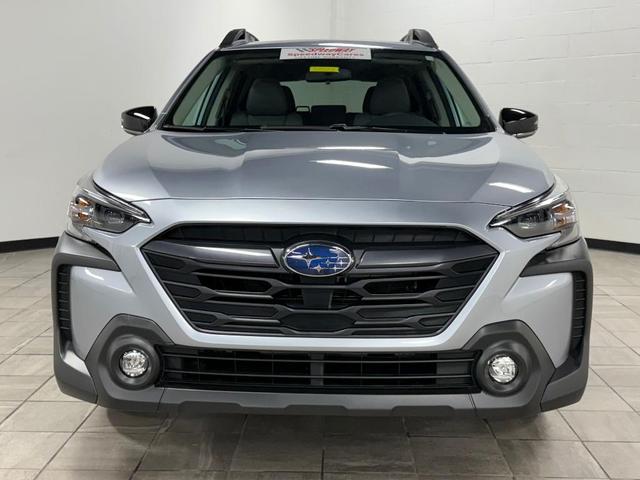 Photo of 2025 Silver Metallic Subaru Outback