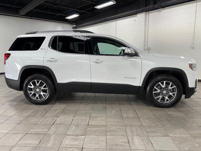 Photo of 2023 Summit White GMC Acadia