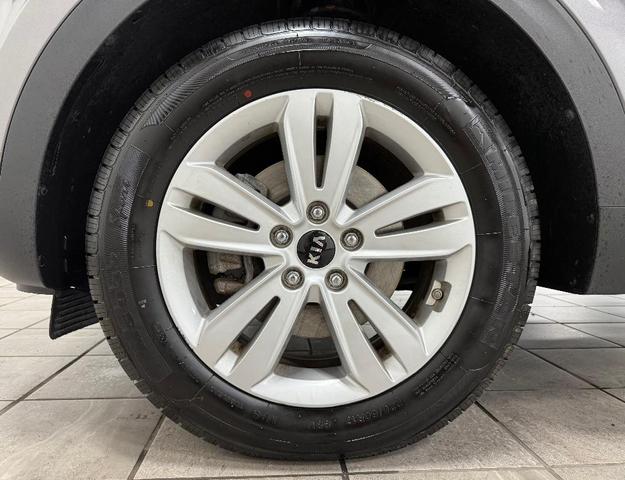 Photo of 2018 Mineral Silver Kia Sportage