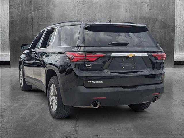 Photo of 2023 Mosaic Black Metallic Chevrolet Traverse