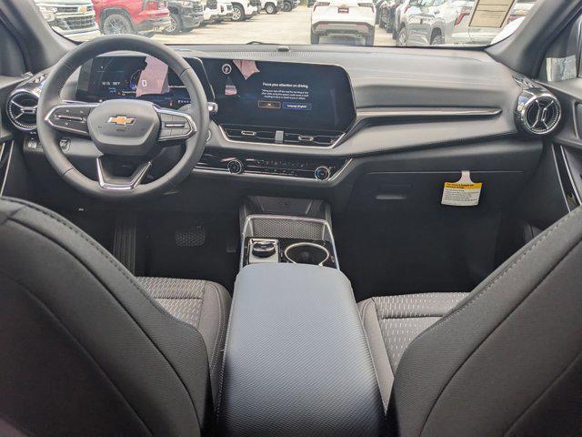 Photo of 2026 Summit White Chevrolet Equinox