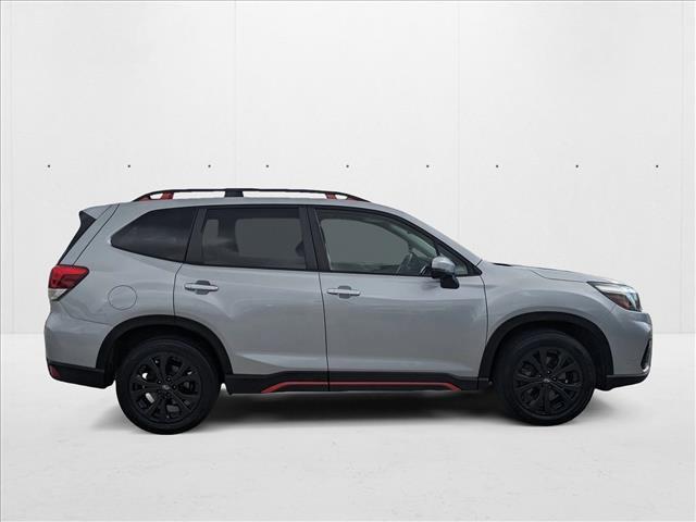 Photo of 2019 Ice Silver Metallic Subaru Forester