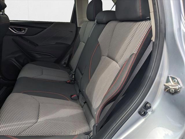 Photo of 2019 Ice Silver Metallic Subaru Forester