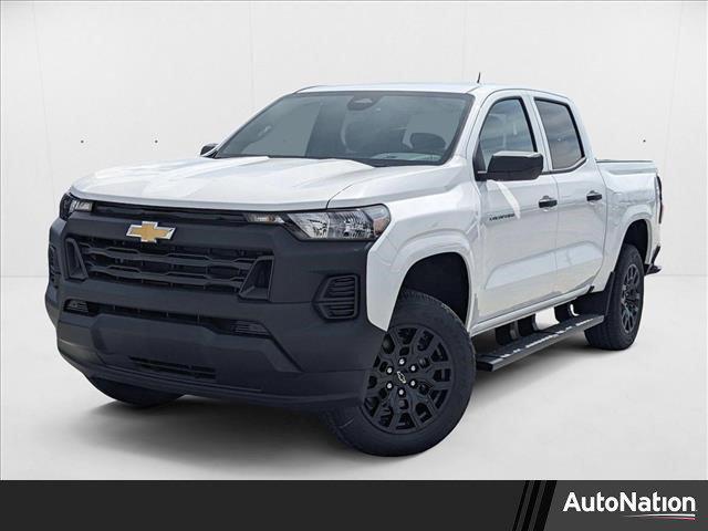 Photo of 2025 Summit White Chevrolet Colorado