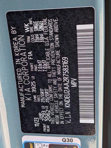 Photo of 2024 Pluton Blue/Black Roof Kia Seltos