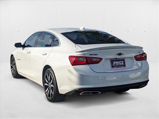 Photo of 2022 Summit White Chevrolet Malibu