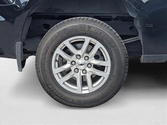 Photo of 2021 Black Chevrolet Silverado 1500