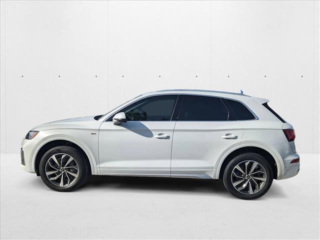 Photo of 2022 White Audi Q5