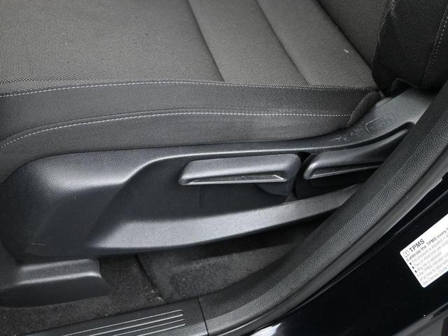 Photo of 2023 Crystal Black Pearl Honda CR-V