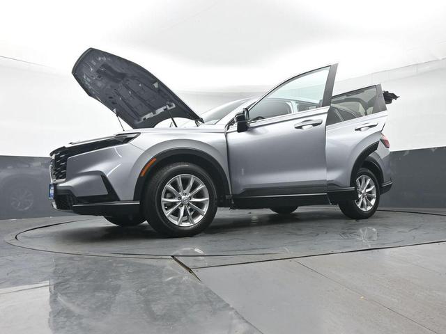 Photo of 2024 Lunar Silver Metallic Honda CR-V
