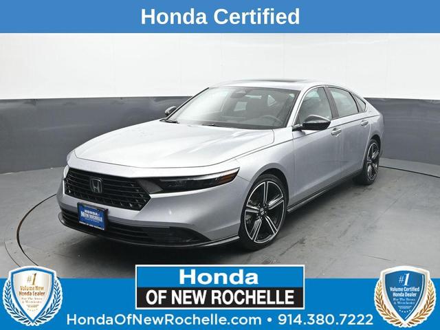 Photo of 2024 Solar Silver Metallic Honda Accord Hybrid