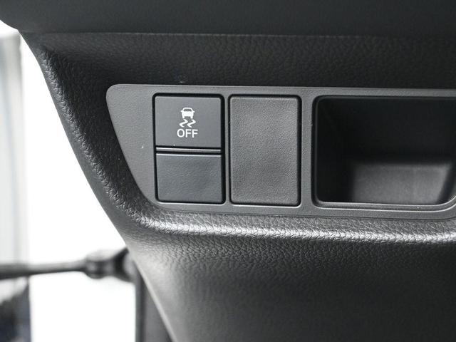 Photo of 2023 Platinum White Honda HR-V