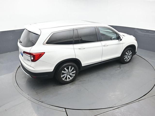 Photo of 2022 Platinum White Pearl Honda Pilot