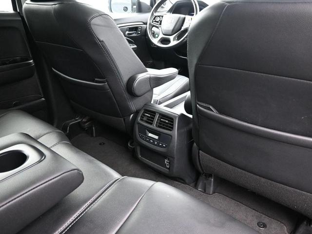 Photo of 2022 Platinum White Pearl Honda Pilot