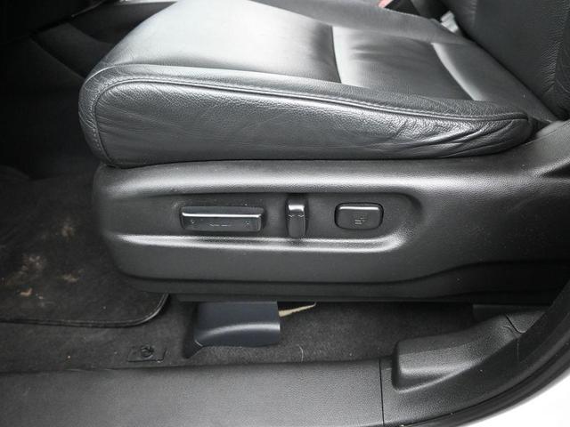 Photo of 2022 Platinum White Pearl Honda Pilot