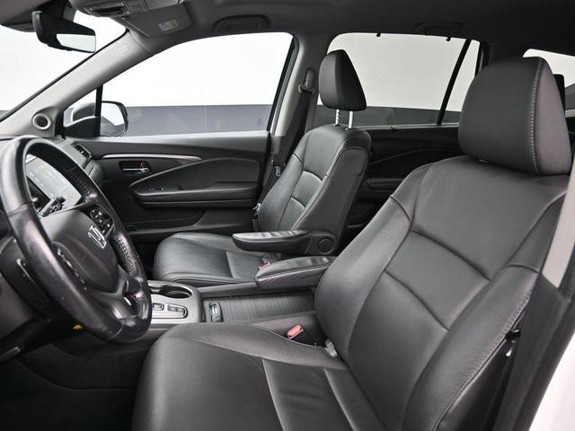 Photo of 2022 Platinum White Pearl Honda Pilot