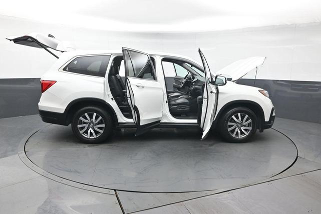 Photo of 2022 Platinum White Pearl Honda Pilot