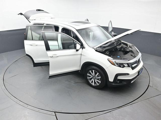 Photo of 2022 Platinum White Pearl Honda Pilot