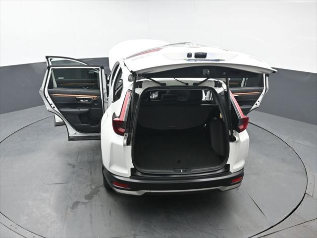 Photo of 2022 Platinum White Pearl Honda CR-V