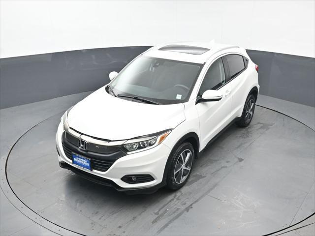 Photo of 2022 Platinum White Pearl Honda HR-V
