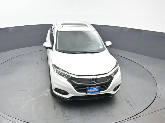 Photo of 2022 Platinum White Pearl Honda HR-V