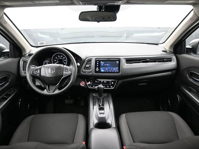 Photo of 2022 Platinum White Pearl Honda HR-V