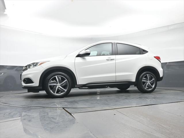 Photo of 2022 Platinum White Pearl Honda HR-V