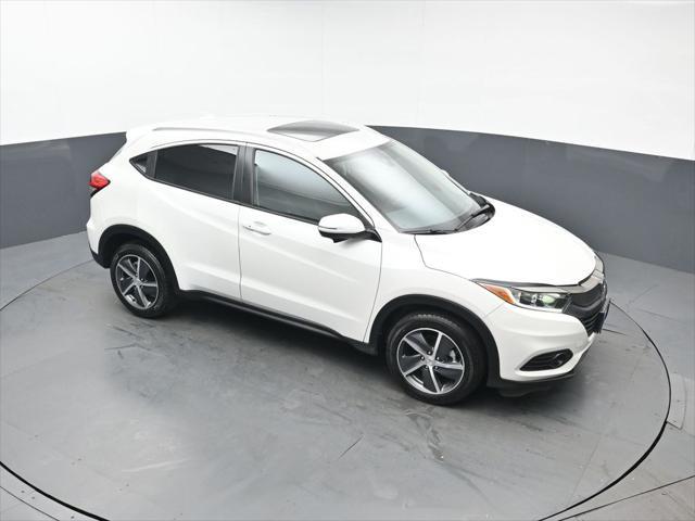 Photo of 2022 Platinum White Pearl Honda HR-V