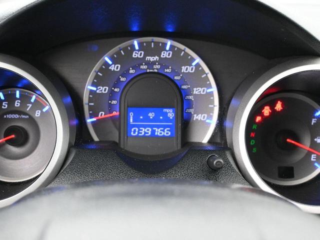 Photo of 2010 Taffeta White Honda Fit
