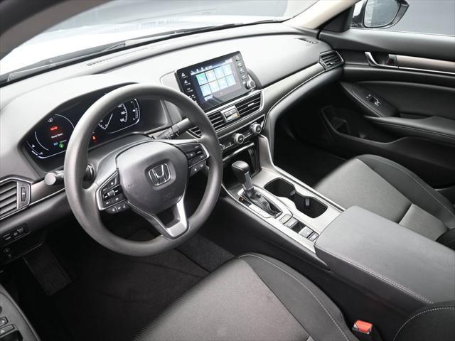 Photo of 2022 Lunar Silver Metallic Honda Accord